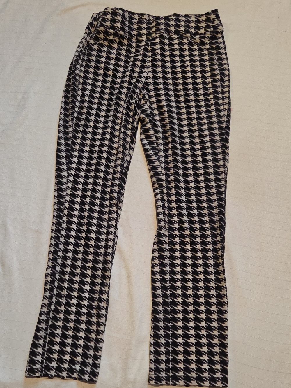 Chico's Women Black & White Straight Leg Paints Sz OOP